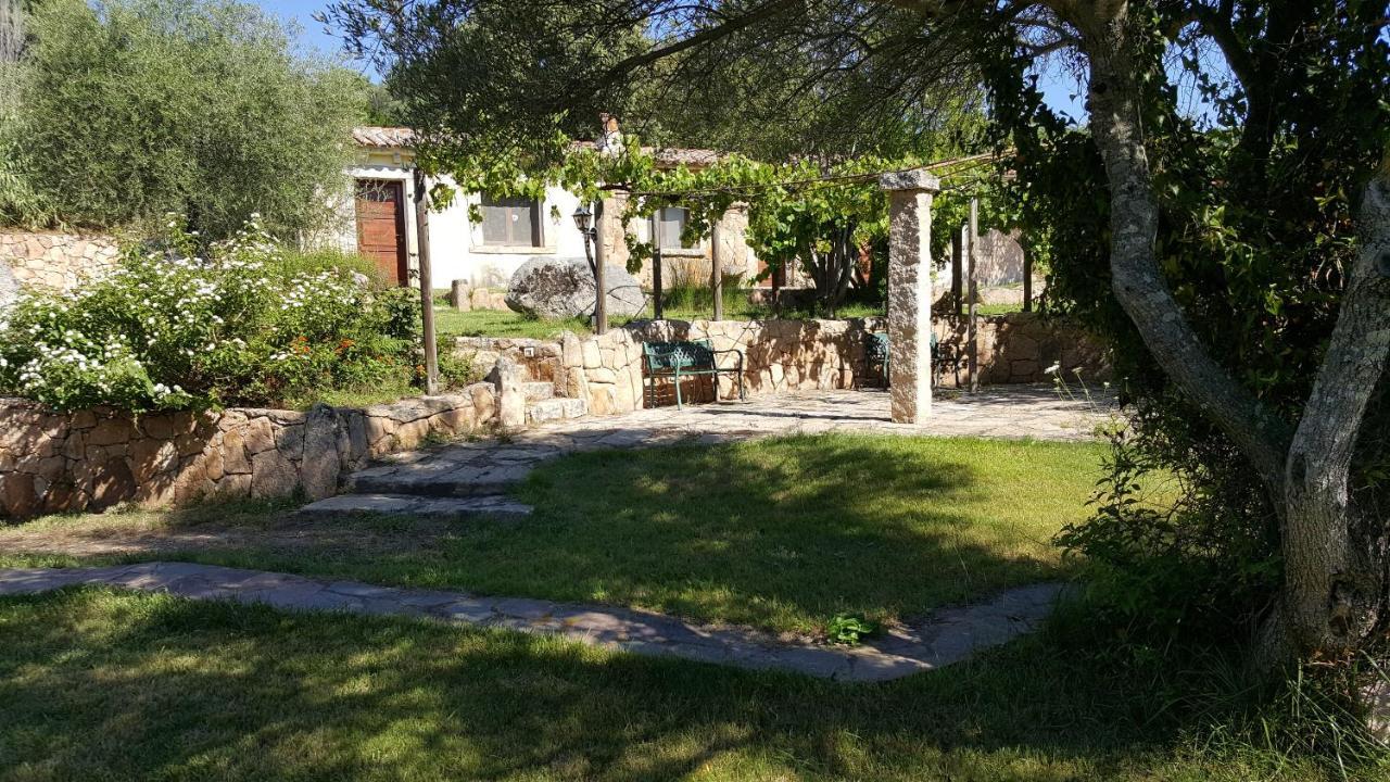 Agriturismo Desole Monti Exterior foto